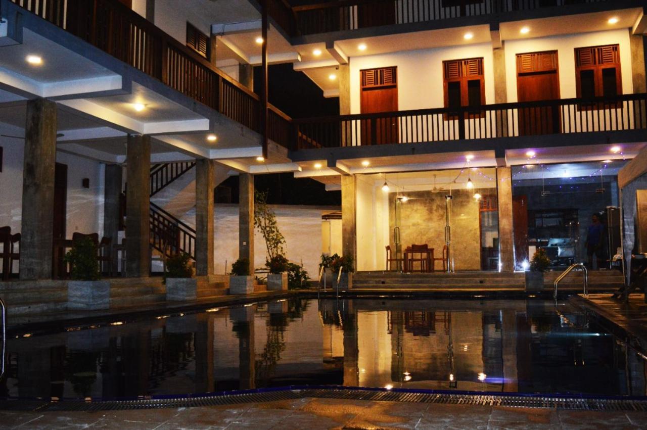 Star Light Villas&HomeStay Unawatuna Exterior foto